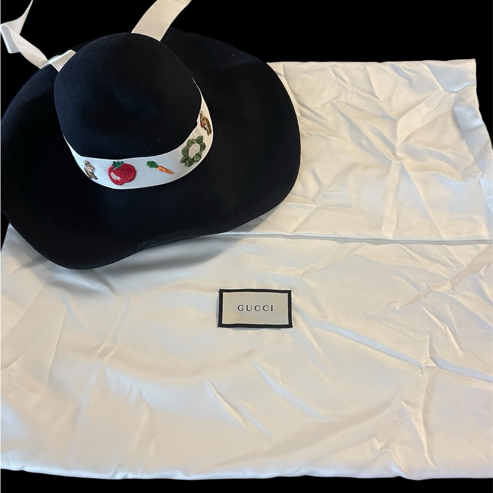 Gucci Girls Rabbit Felt Garden Sun Hat with Embroidered Band